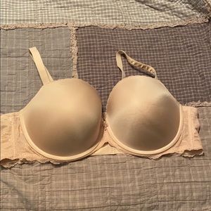 Torrid gorgeous blush/cream bra